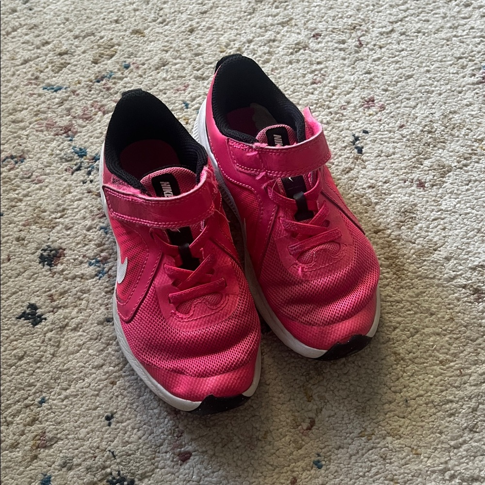 Nike Downshifter Size 12 Girls